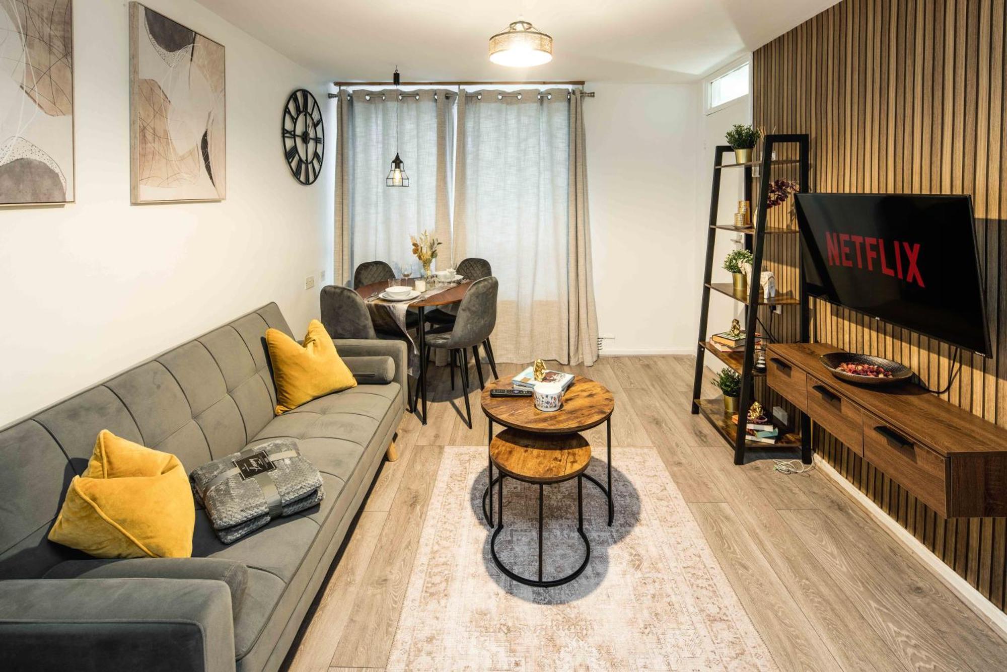 Family-friendly 1-bedroom In Apartamento