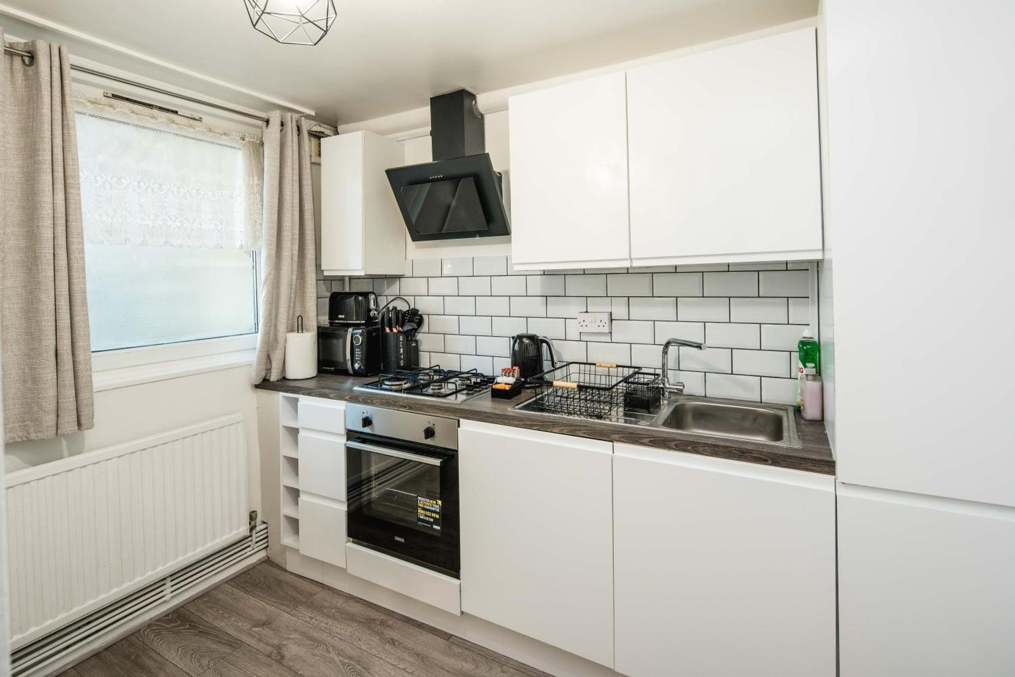 Family-friendly 1-bedroom In Apartamento *